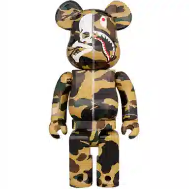 BE@RBRICK x BAPE MASTERMIND VS BAPE Yellow Camo