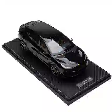 Almost Real 118 Lotus Eletre