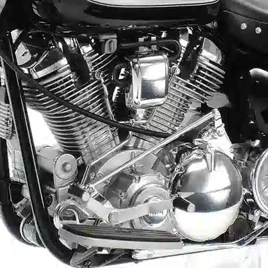 112 XV1600 Road Star Custom