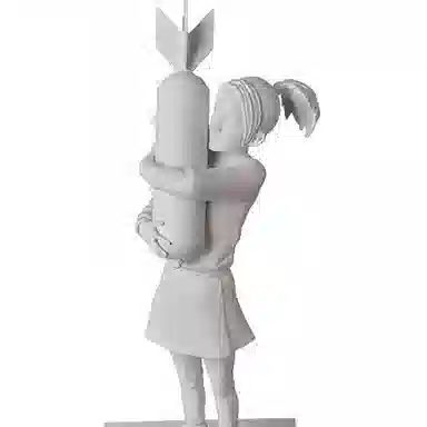 Banksy Bomb Hugger 32cm
