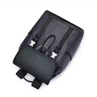 WilliamPOLO PVC 15.6