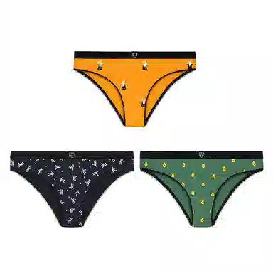 A-damunderwear 3