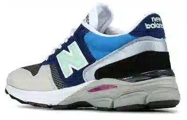 New Balance NB 770