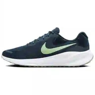 Nike Revolution 7 Black