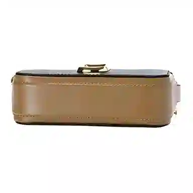 MARC JACOBS Snapshot J Logo