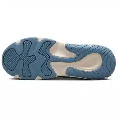Nike Tech Hera
