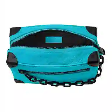 LOUIS VUITTON SOFT TRUNK Taurillon