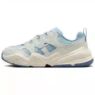Nike Tech Hera