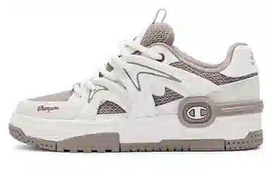 Champion Essentials Karst Skate Logo