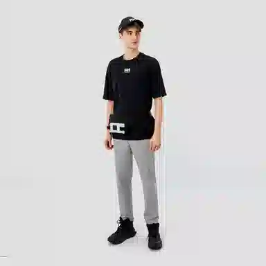 HELLY HANSEN T