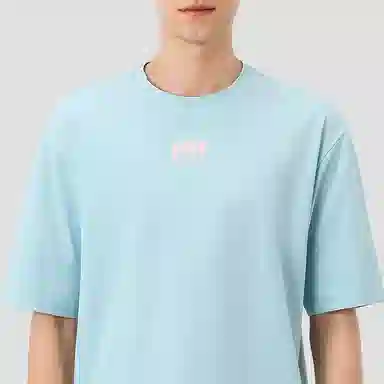 HELLY HANSEN T