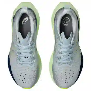 Asics Novablast 4