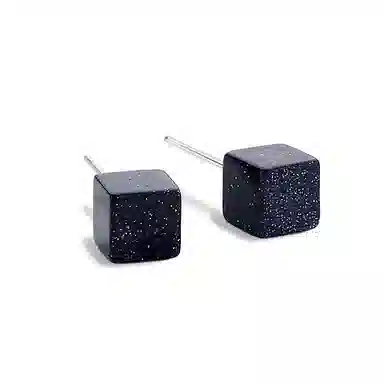 S925