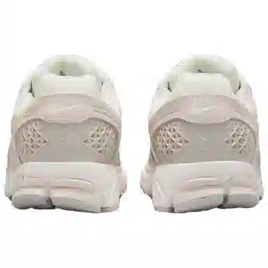 Nike Air Zoom Vomero 5 SDE Beige