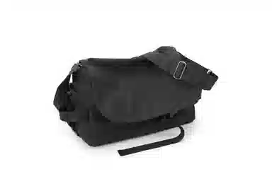 TAKITAKI Canvas Messenger Bag Black/Grey