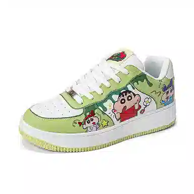 Crayon Shinchan Love Pair Low Sneakers