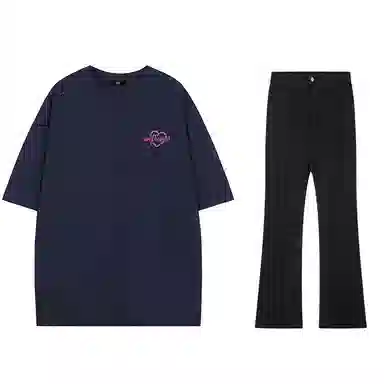 UNthemed T