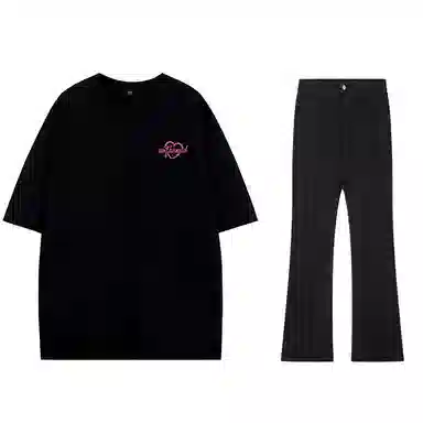 UNthemed T