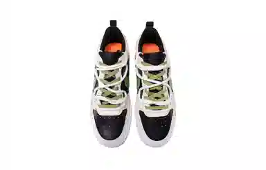 Nike Court Borough Low 2