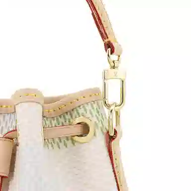 LOUIS VUITTON Nano Noe