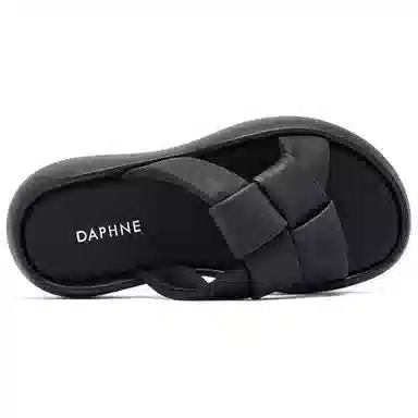 DAPHNE