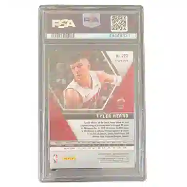 PANINI 2019-20Mosaic RC PSA 9