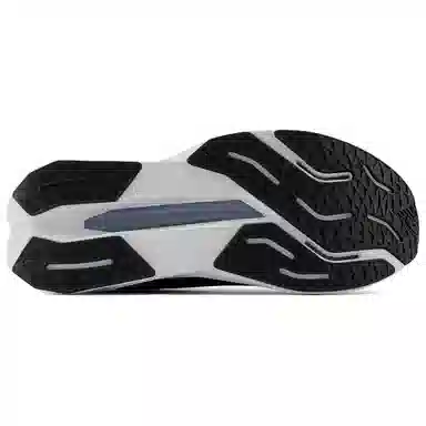 New Balance FuelCell Propel v5