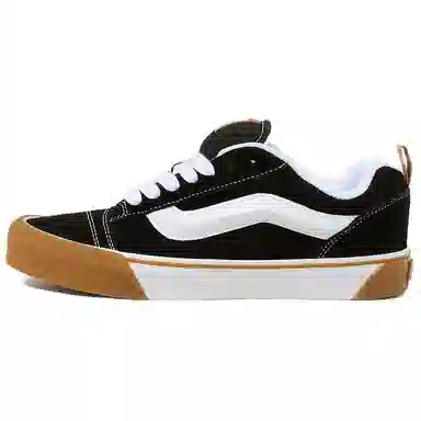 Vans Knu Skool