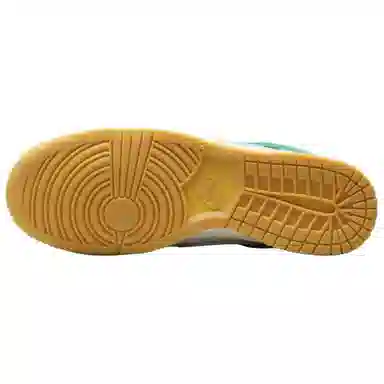 Nike Dunk Low "Malachite"