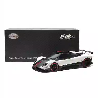Almost Real Zonda Cinque 2009 118