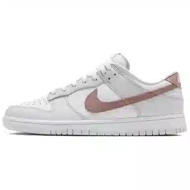Nike Dunk vibe