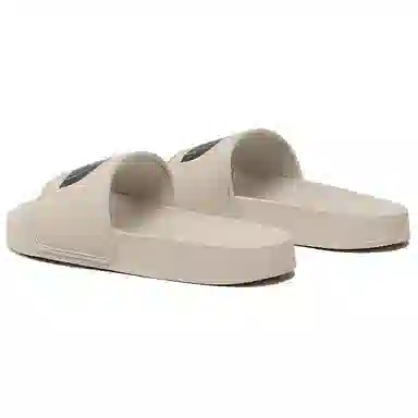 THE NORTH FACE Base Camp Slide 3