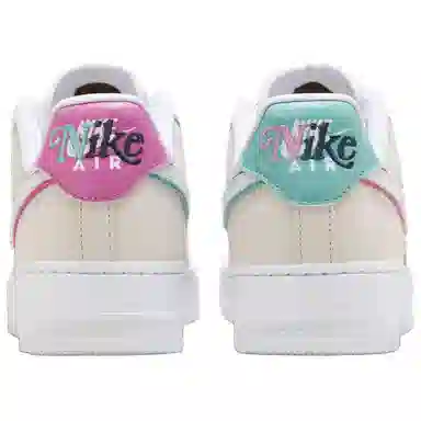 Nike Air Force 1 '07 LX
