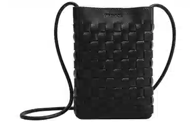 妙迪 夏天小众时尚高级感简约百搭休闲 软皮真皮羊皮 经典手工编织竖款手机包散步轻便斜挎包迷你小挎包 常规 女款 子夜黑