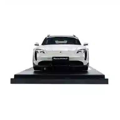 GT SPIRIT 118 Porsche Taycan Turbo S 2022