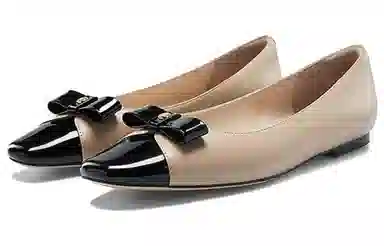 NINE WEST