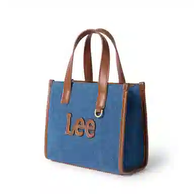 Lee