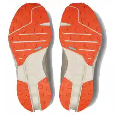 On Cloudsurfer Trail