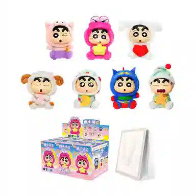 x Crayon Shinchan Q 6