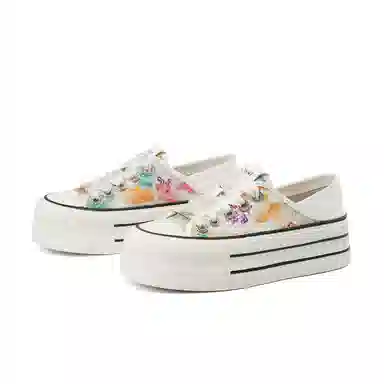 Daphne Canvas Shoes Blue