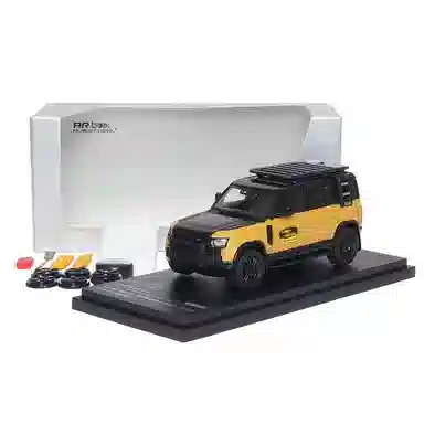 Almost Real 164 90110 2023