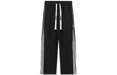 URBAN AUTHENTIC