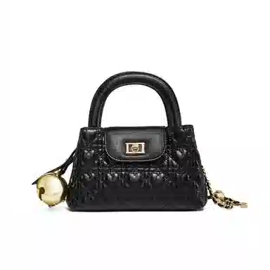 红蜻蜓 高质感时尚设计纯色复古爱心压花 牛皮拼超纤合成革 斜挎手提包 常规 女款 经典黑/银色