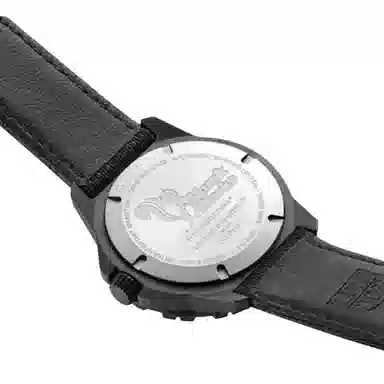 LUMINOX35 200 44mm