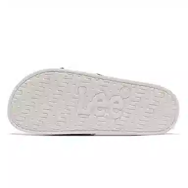 Lee