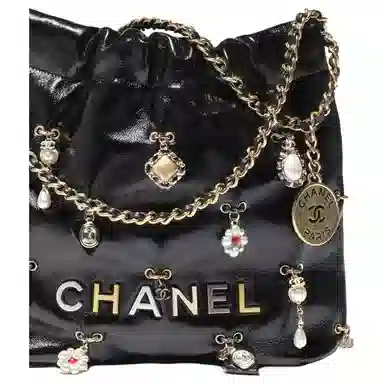 Chanel 22 Mini Black