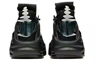 MARVEL x Anta