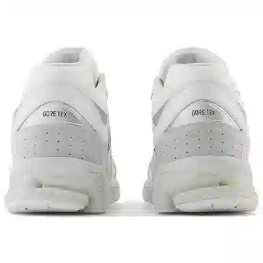 New Balance NB 2002R Gore-Tex