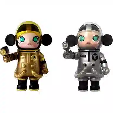 POP MART SPACE MOLLY