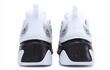 Nike Zoom 2K